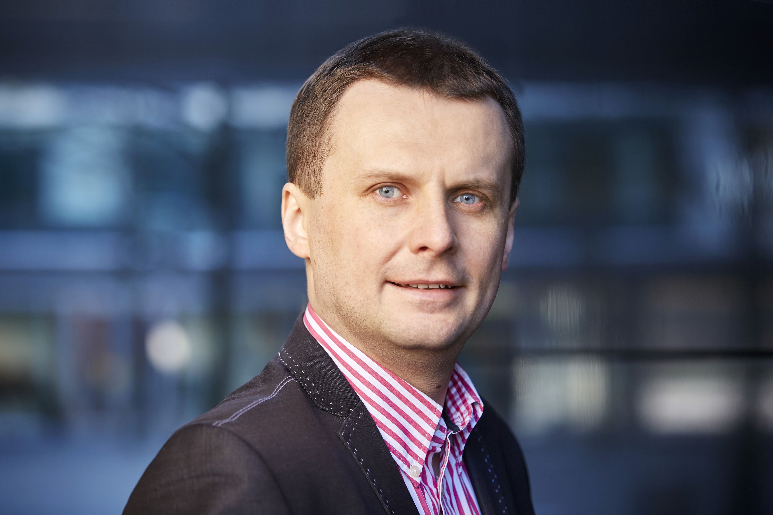 Artur Kowalski odchodzi z AASA Polska