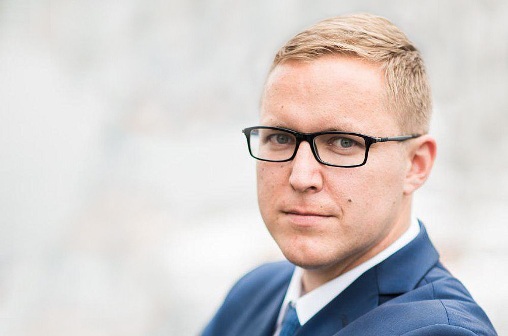 Zmiana na szczycie - VIA SMS rozstaje się z dyrektorem zarządzającym
